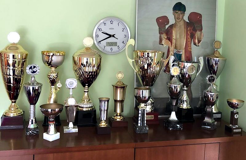 Imponująca kolekcja trofeów sportowych Polskiego Byka